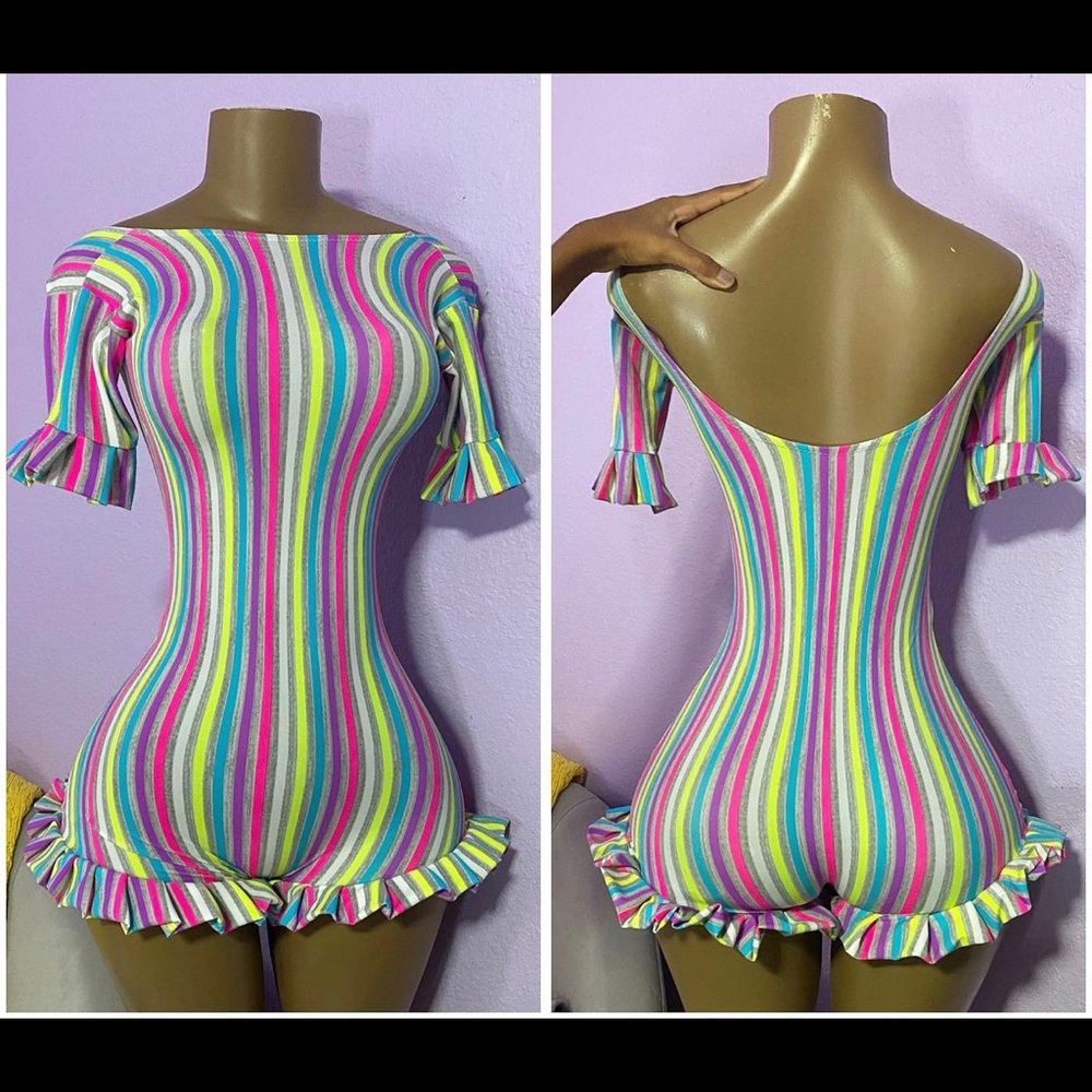 Custom from a designer on ig, never worn small